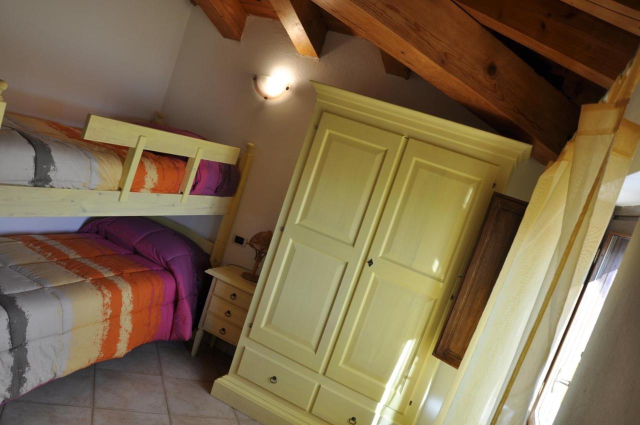 B&B Casa Ghiani Isili Εξωτερικό φωτογραφία