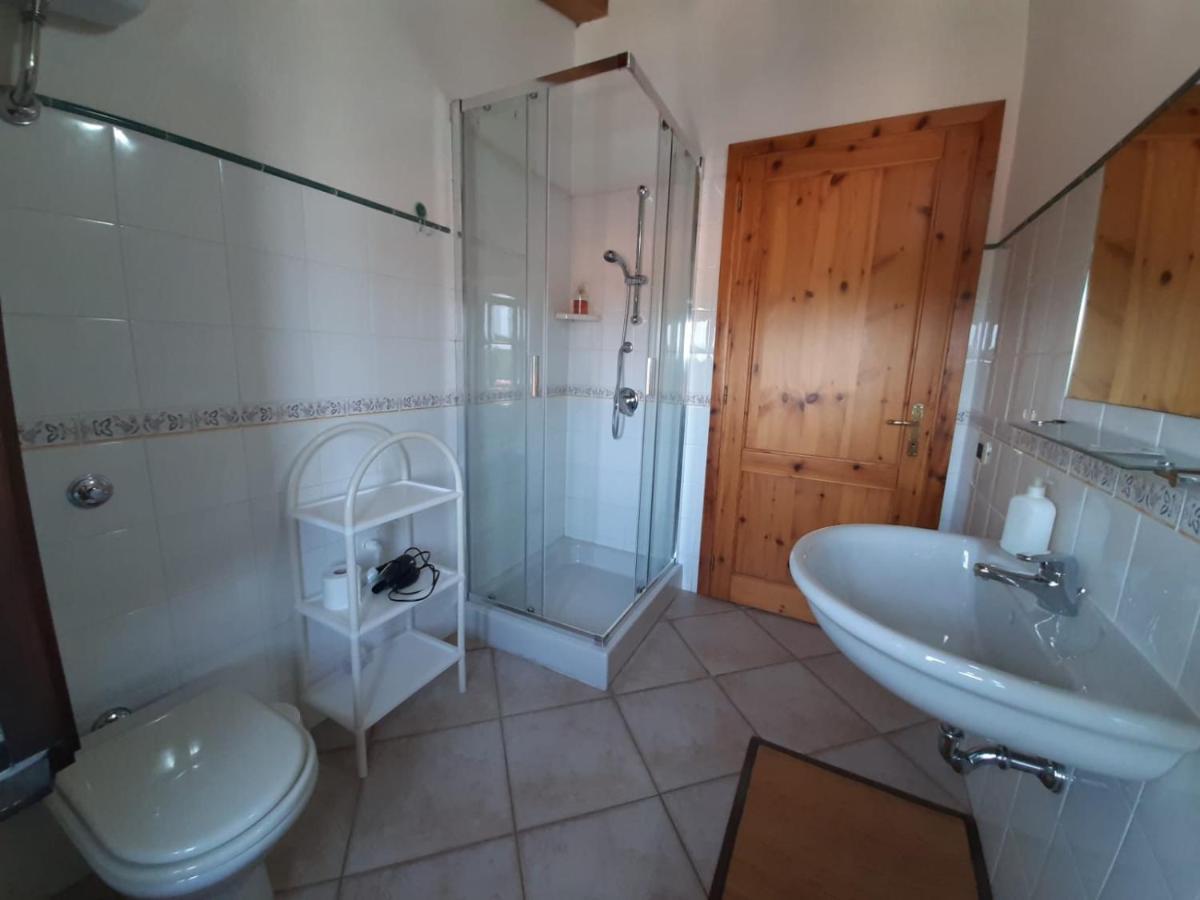 B&B Casa Ghiani Isili Εξωτερικό φωτογραφία